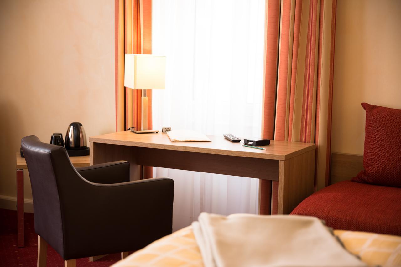 Hotel-Pension Berger Heidelberg Bagian luar foto