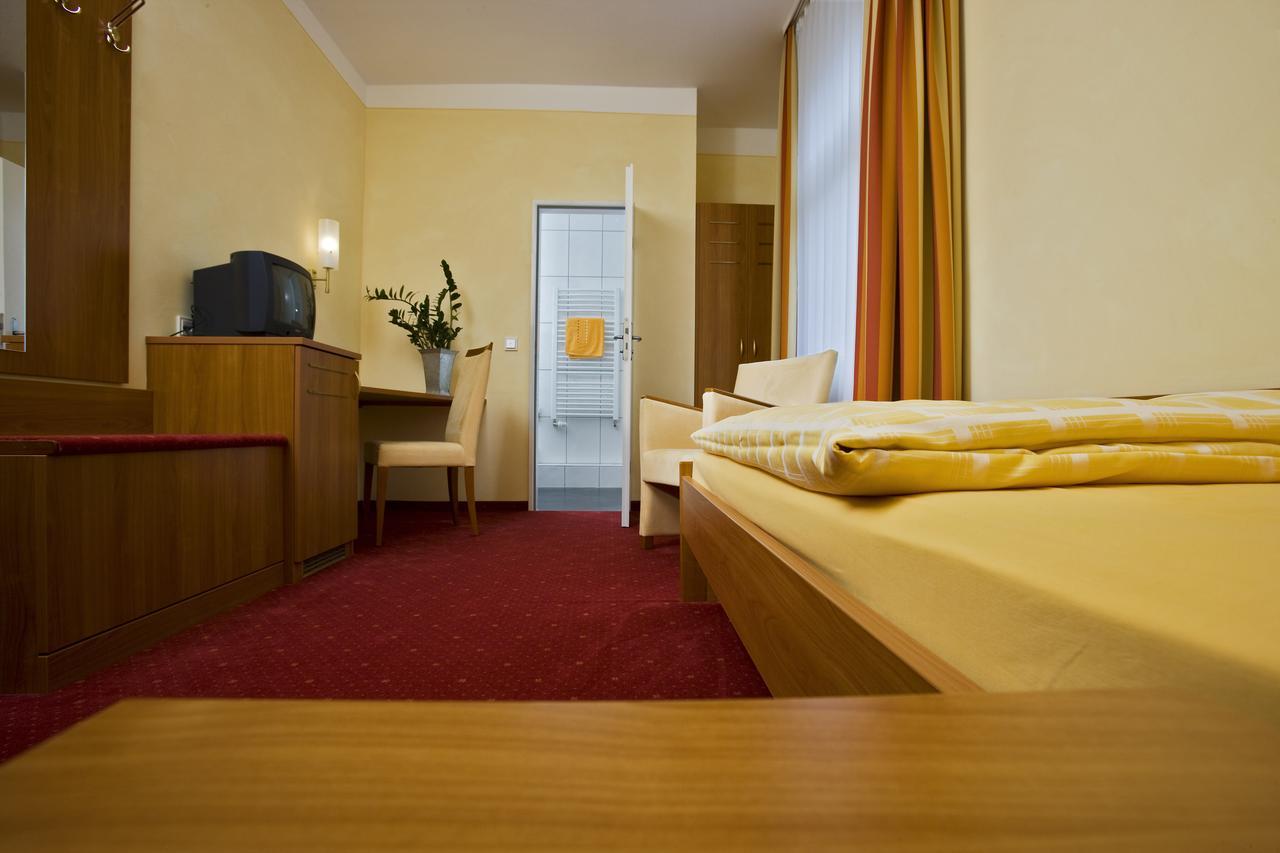 Hotel-Pension Berger Heidelberg Bagian luar foto